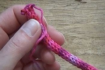 Creatieve Vrijdagochtend: Breien, Borduren en Meer!